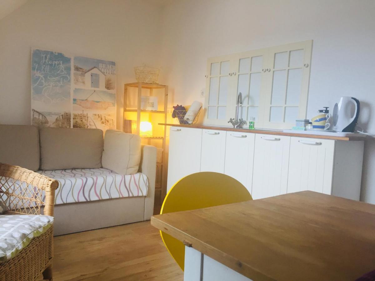 Familienfreundliche Ferienwohnung Am See Soemmerda Luaran gambar